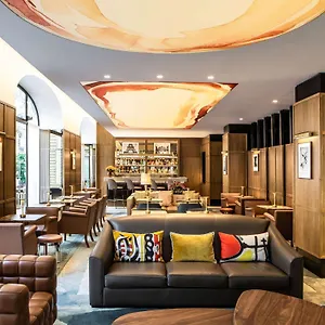 Hotel Sofitel Arc De Triomphe, Parijs