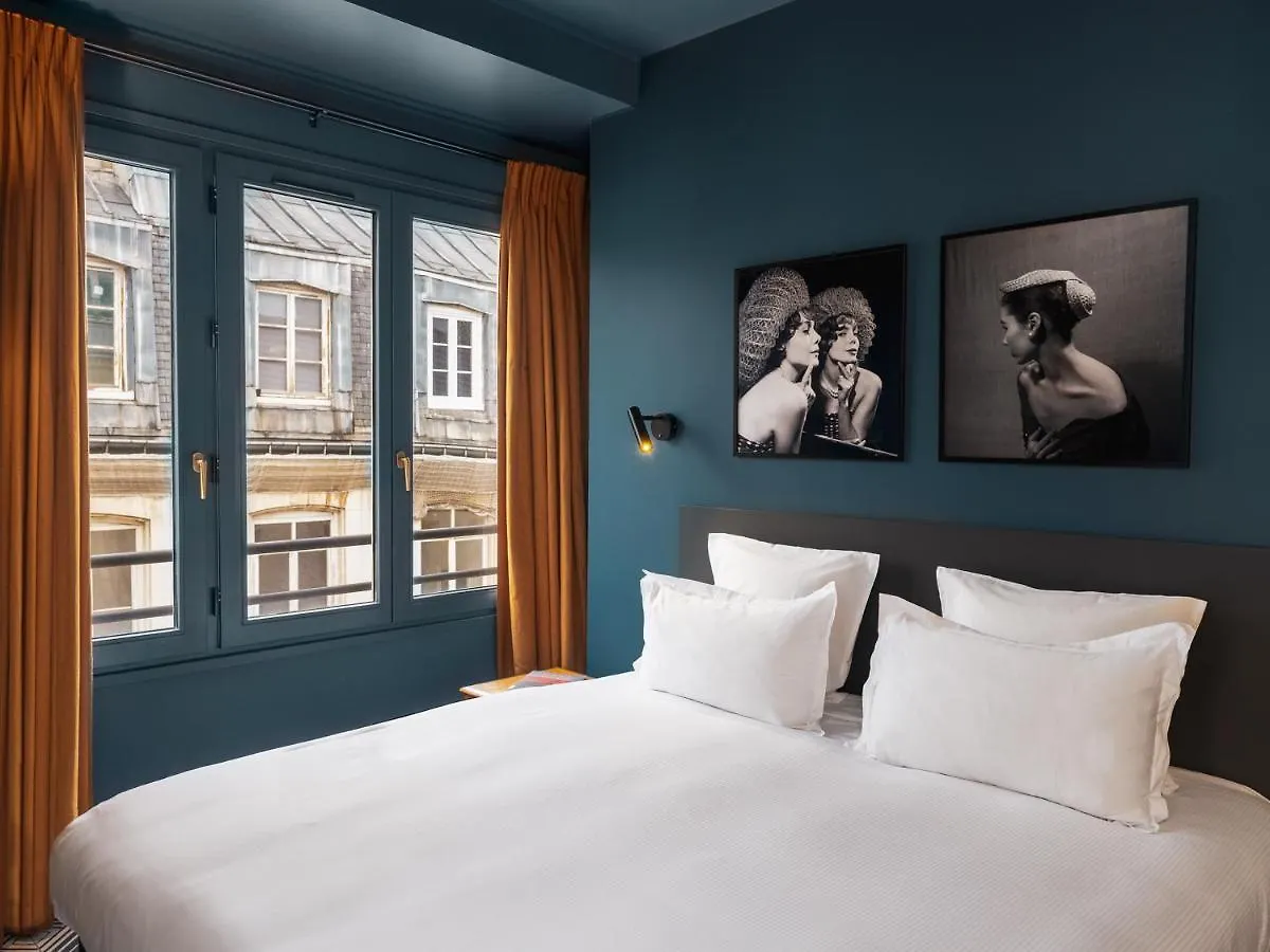 ***  Hotel Edgar & Achille Paris France
