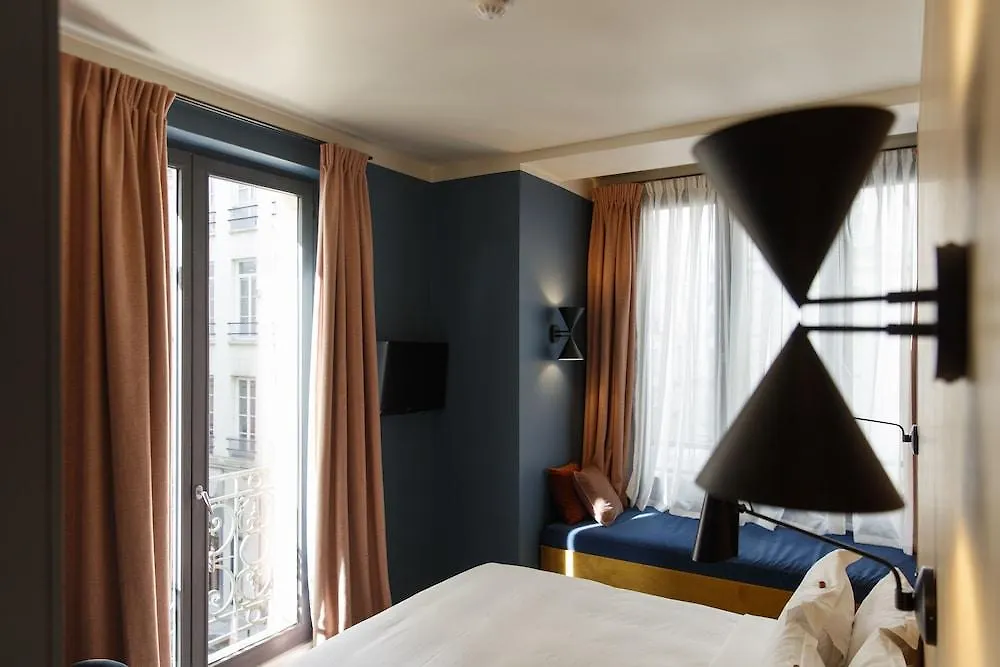 Hotel Edgar & Achille Parigi 3*,